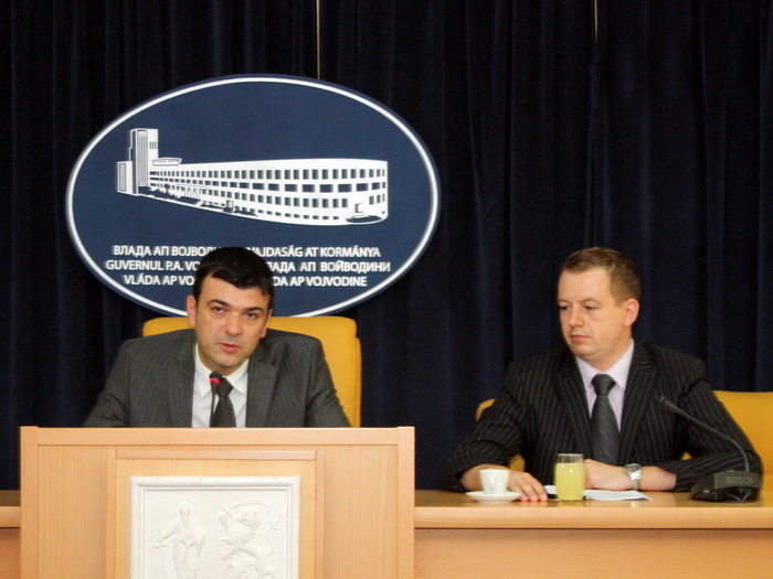 01072010_bar_ms