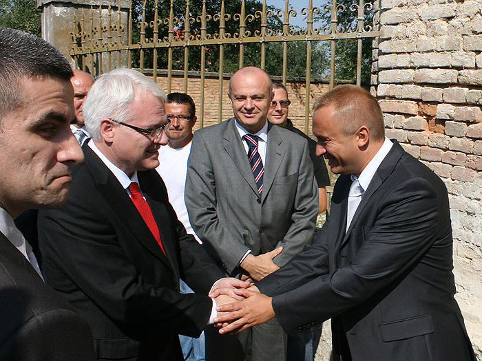 01092011_Pajtic_Josipovic_Sid%20ms