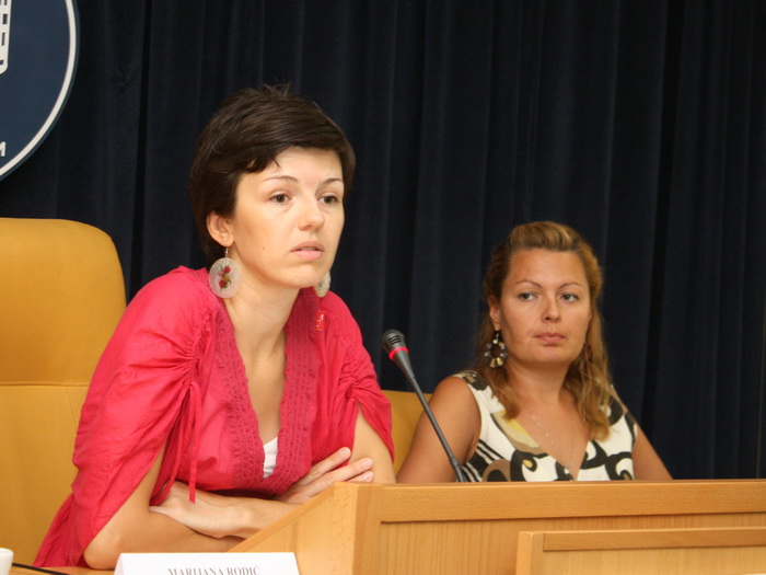 02072010_dani_ms