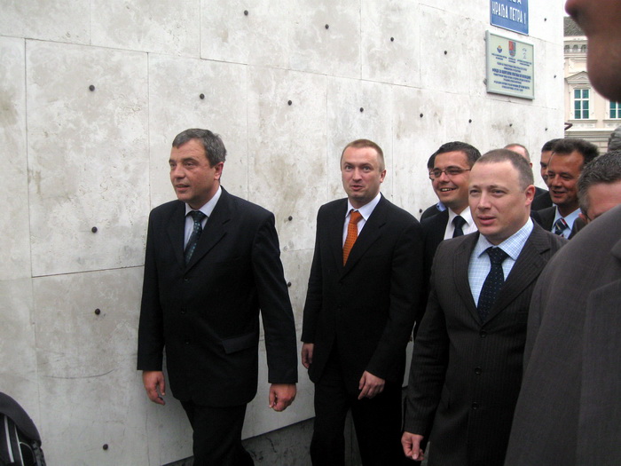 04062009_Mitrovica_v2s