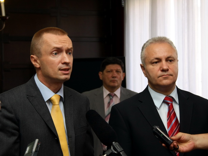 04102012_pajtic_dinkic_ms