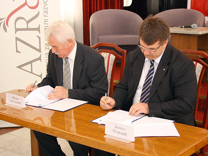 05112010_Petrovic_saradnja_Istra%20ms
