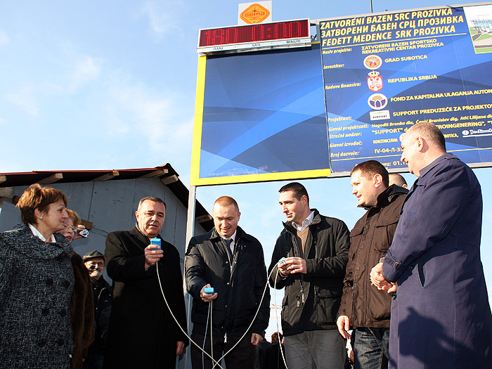07122011_Pajtic_bazeni_Subotica%20ms