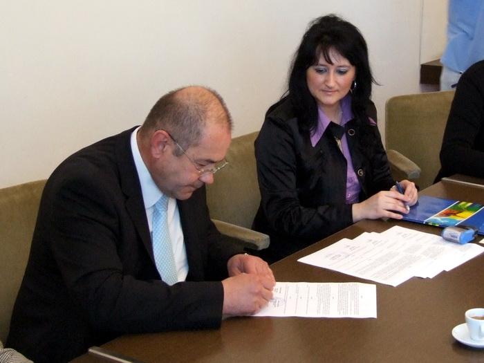 08042009_pastor_ms