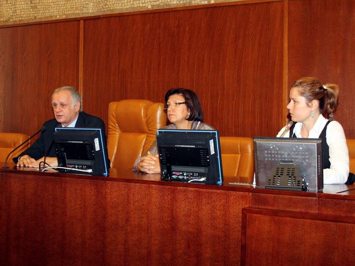 09092011_studenti_ms