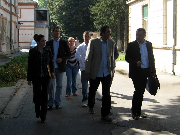 10092010_ombudsman_vs