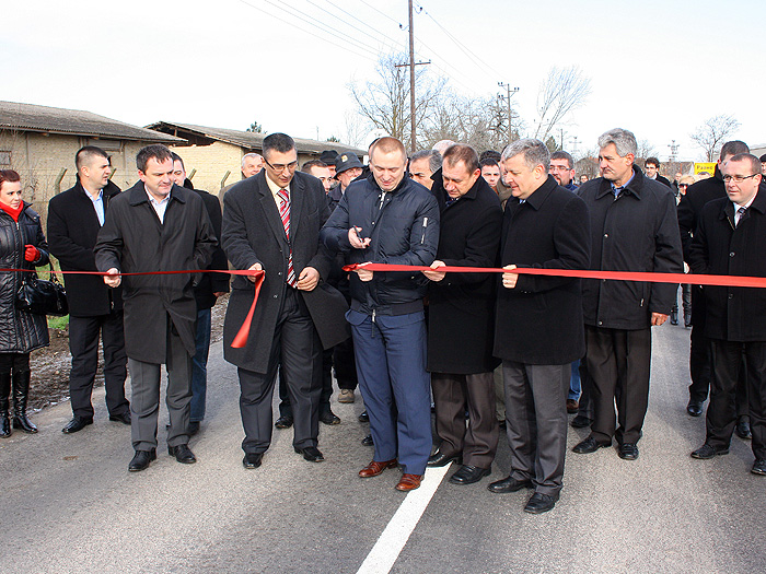 10122010_Pajtic_saobracajnica_Ravno_selo%20ms
