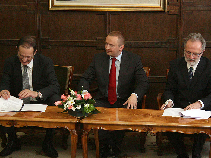 12052011_Pajtic_protokol_univerziteti%20ms