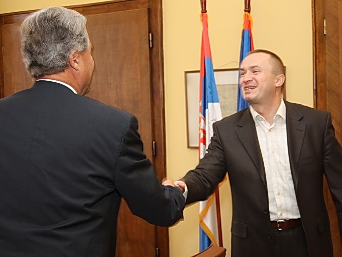 12112009_pajtic_ambasador_ms
