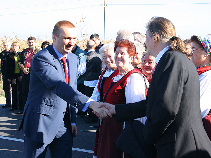 12112010_Pajtic_otvaranje_raskrsnice%20ms
