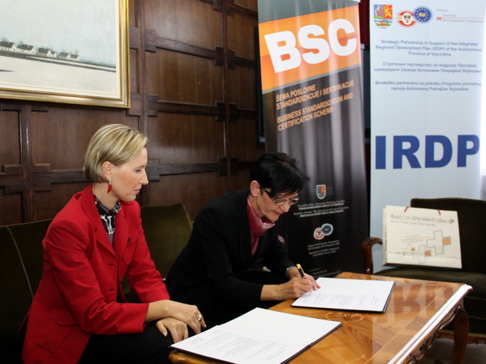 12112010_ugovori_ms