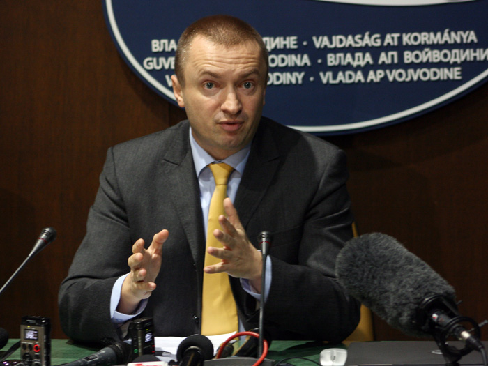 13022012_Pajtic_stab_poplave%20ms