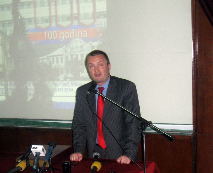13052009_klinicki_centar_ms