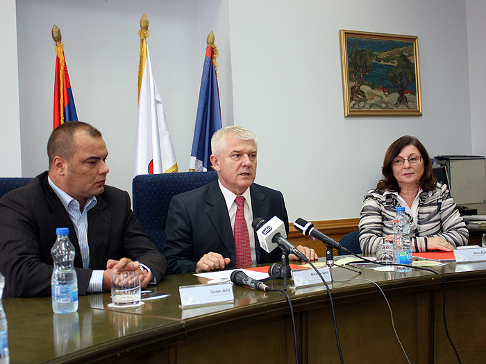 13102011_Vasin_Indjija_pres%20ms