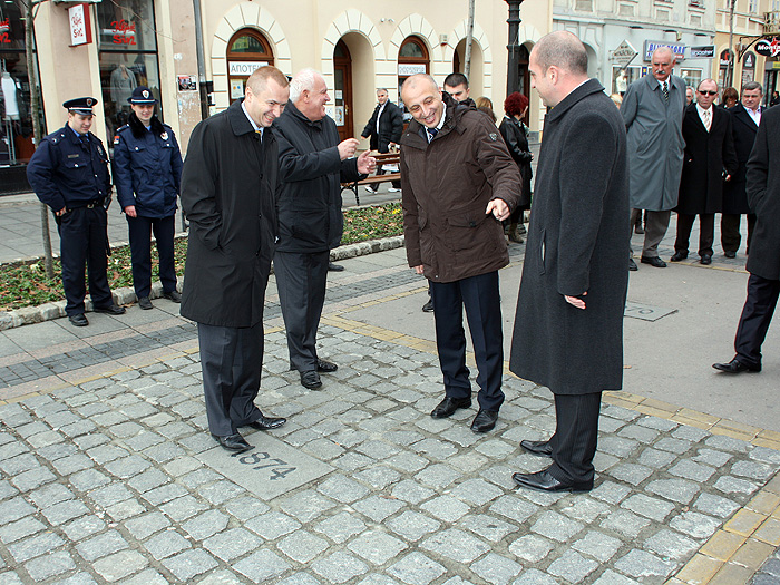 13122011_Pajtic_trg_Sombor%20ms