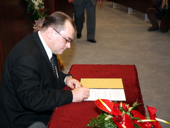 14122009_Skupstina_ms
