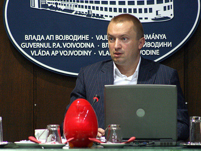 15062011_Sednica_vlade%20ms