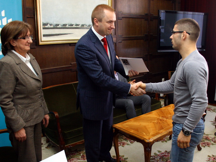 15112010_ugovori_ms