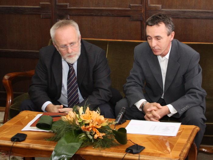 15122008_ugovori_ms