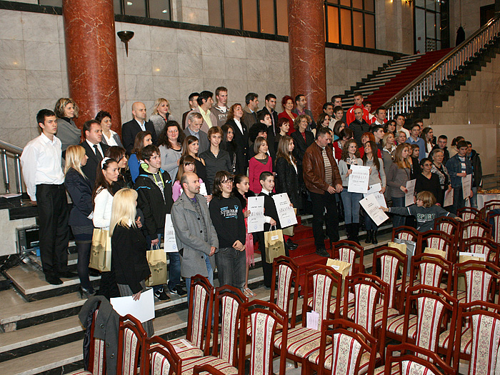 15122011_Dulic_nagrade_ucenicima%20ms