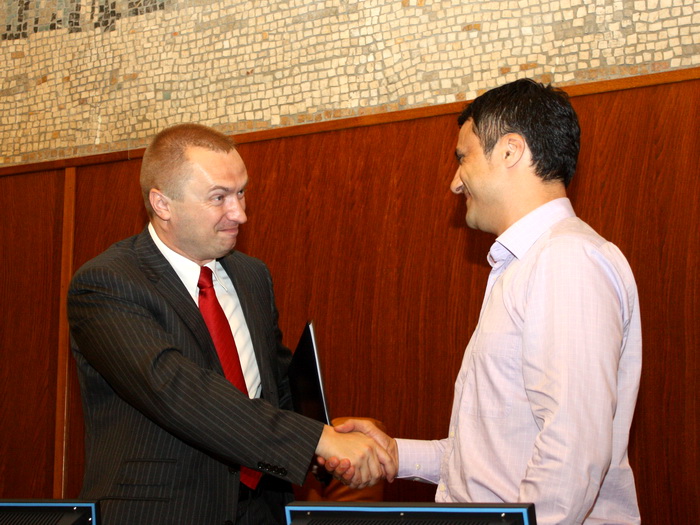 16062010_potpisivanje_ms