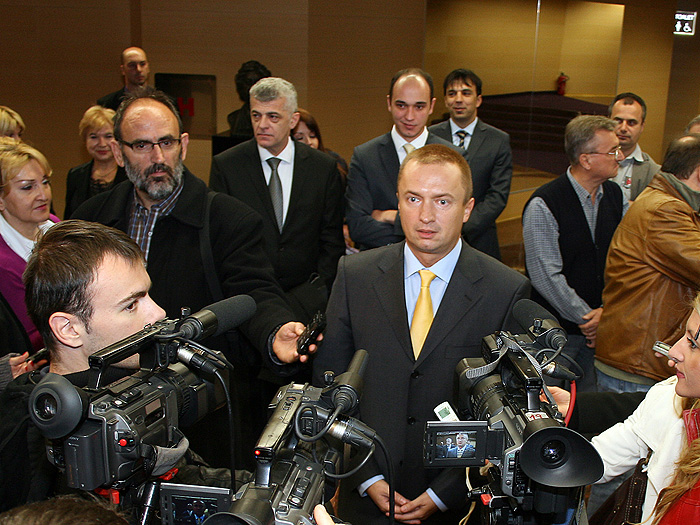 17102011_Pajtic_obilazak_SNP%20ms