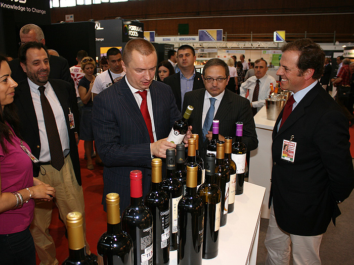 19052011_Pajtic_obilazak_sajam%20ms