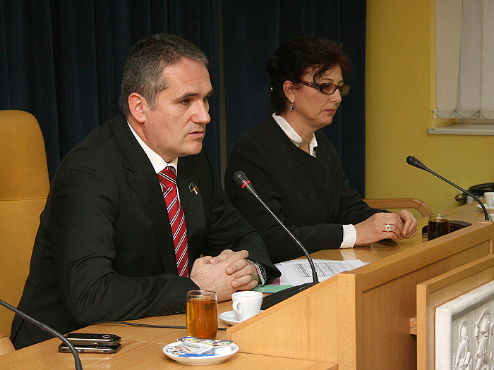 20012011_Stantic_pres%20ms