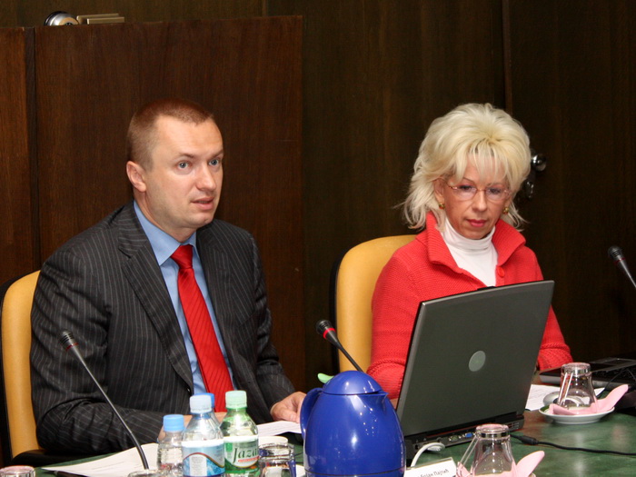 21042010_vece_ms