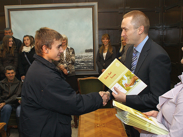 21122012_Pajtic_ucenici%20ms