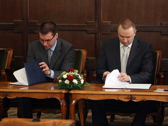 22032011_VAPV_NIS_ugovor%20ms