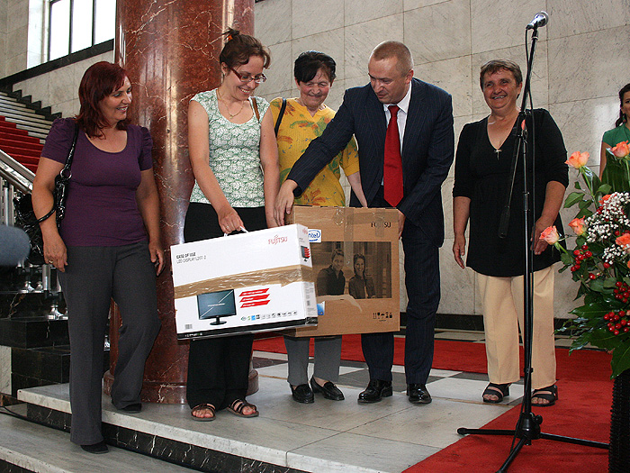 22062011_Pajtic_racunari_zene%20ms