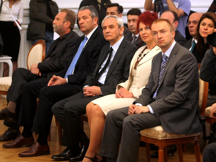 24042012_potpisivanje_ugovora_ms