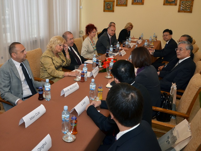 24102012_kinezi_ms