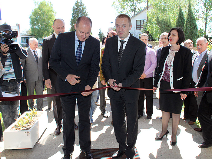 26042012_Pajtic_otvaranje_NBecej%20ms