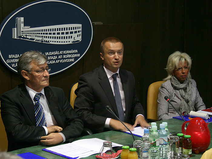 26092011_Sednica_Vlade_Komora%20ms