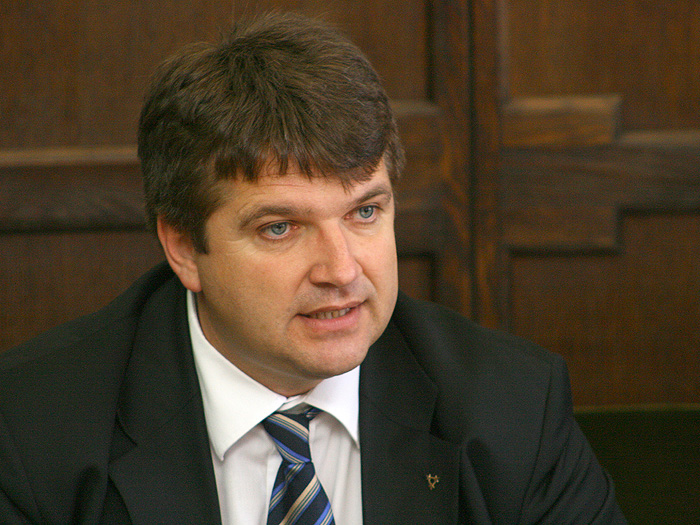 26112010_Petrovic_ribarstvo_ugovori%20ms