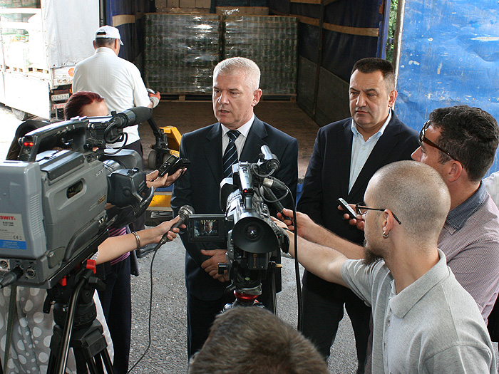 27072011_Vasin_pomoc_kosovo%20ms