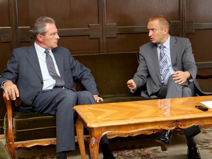 27082012_ambasador_austrije_ms