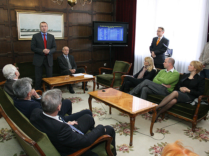 27122010_Dodela_nagrada_najcitiranijim_naucnicima%20ms