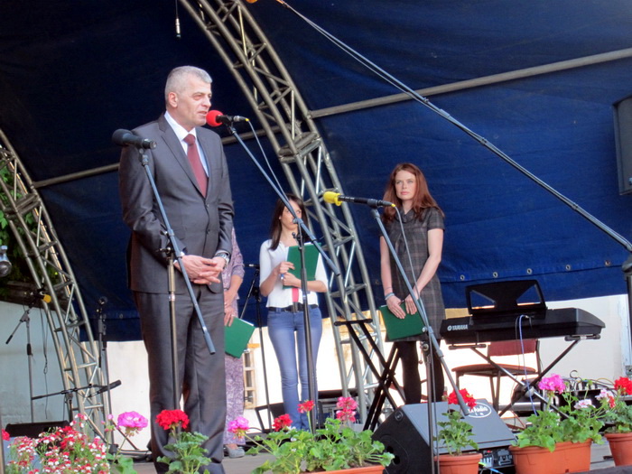 28042012_Amicis_ms