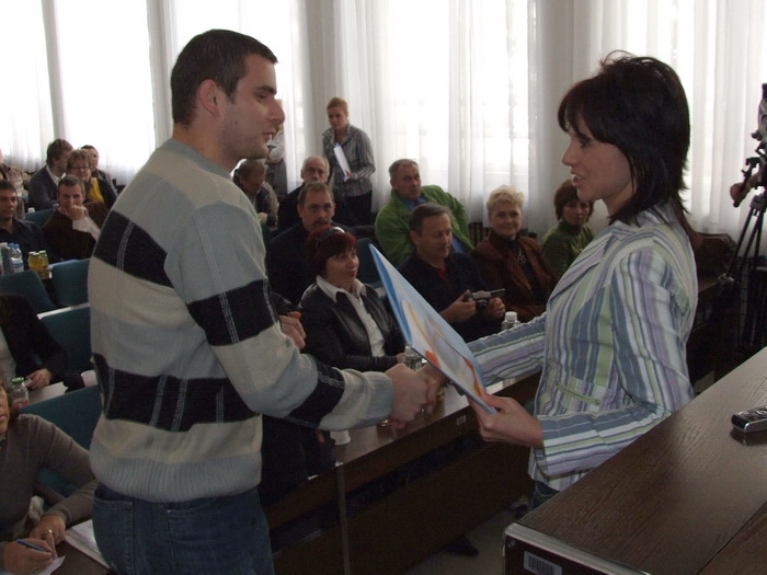28102008_fond_ms
