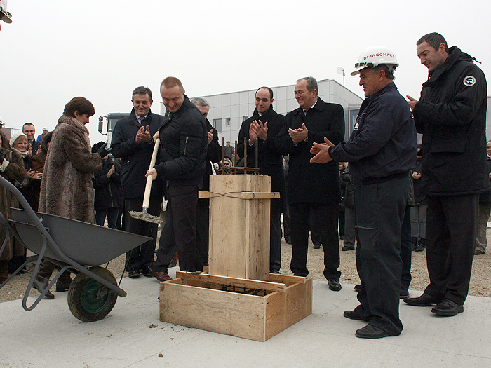 29112011_Pajtic_temeljac_RD_kuhinja%20ms