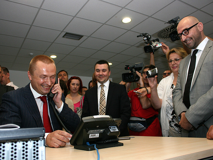 30062011_Pajtic_call_centar_Subotica%20ms