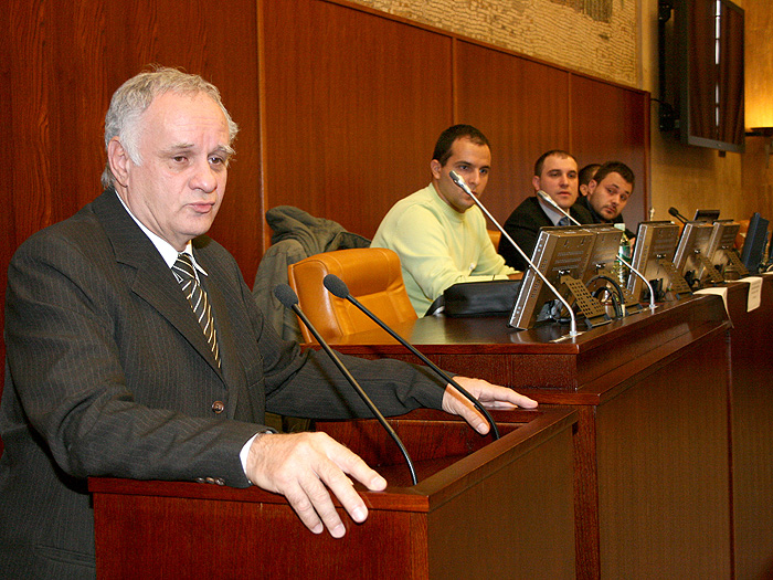 30092010_Jeges_studentski_parlament%20ms