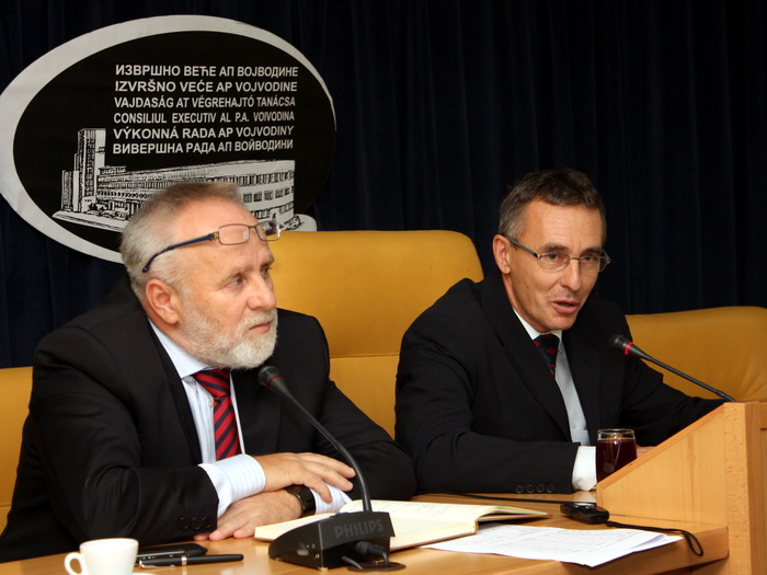 30102009_press_fond_ms