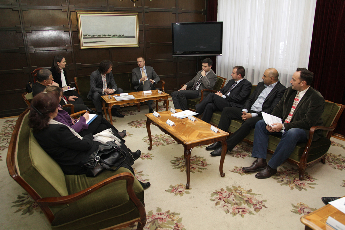 27112013_Pajtic_MonitoringEU 01
