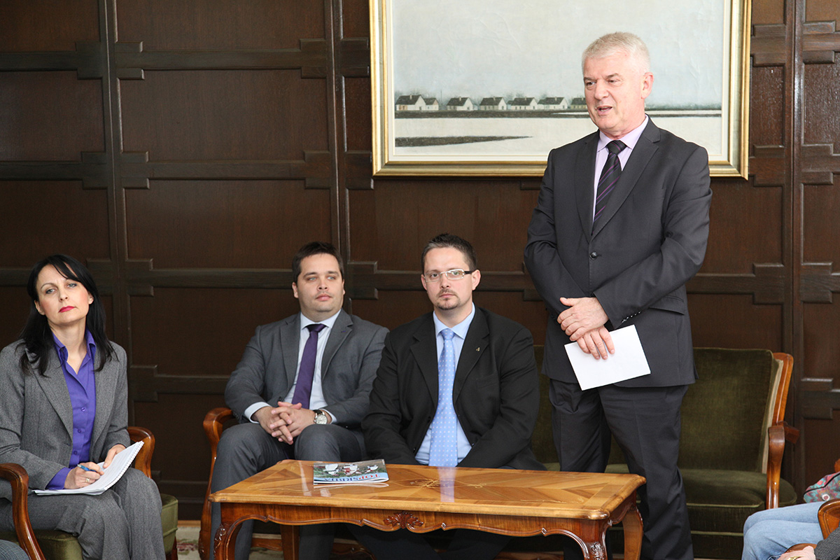 10042014_Vasin_novinari 01