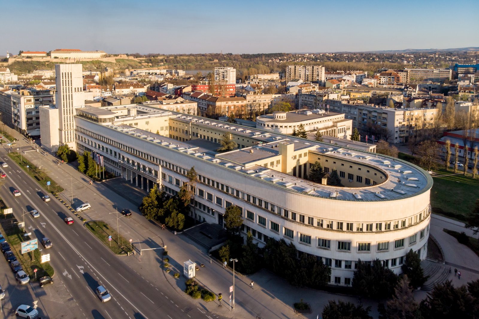 23042019_zgrada