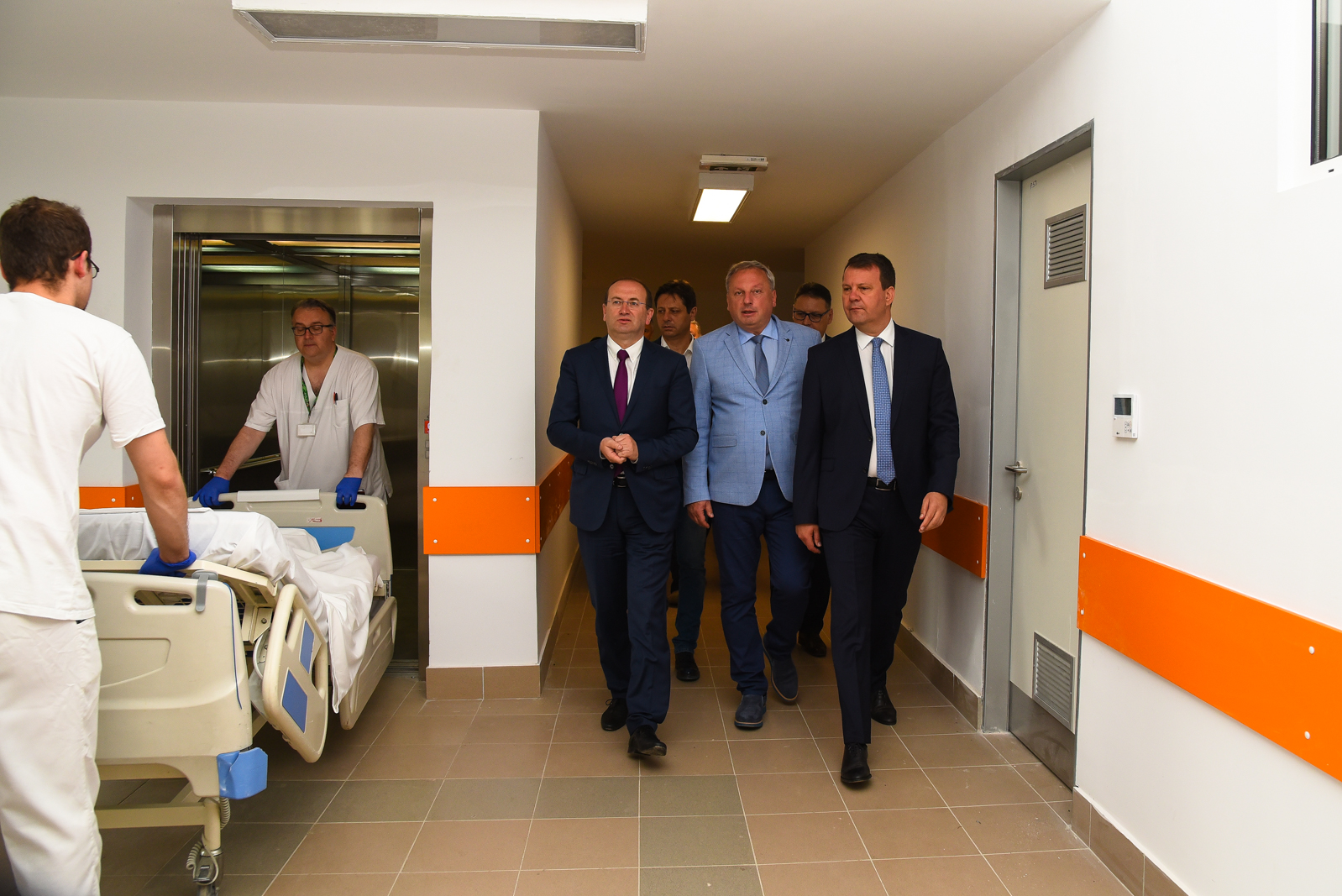 Mirovic obilazak bolnice u Pancevu (16)